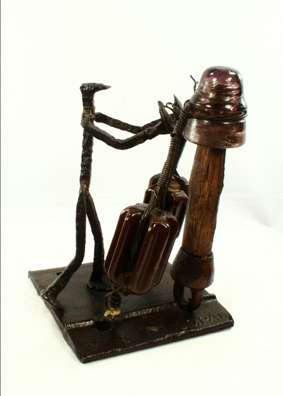 Ray Carrington sculpture "The Electrican"